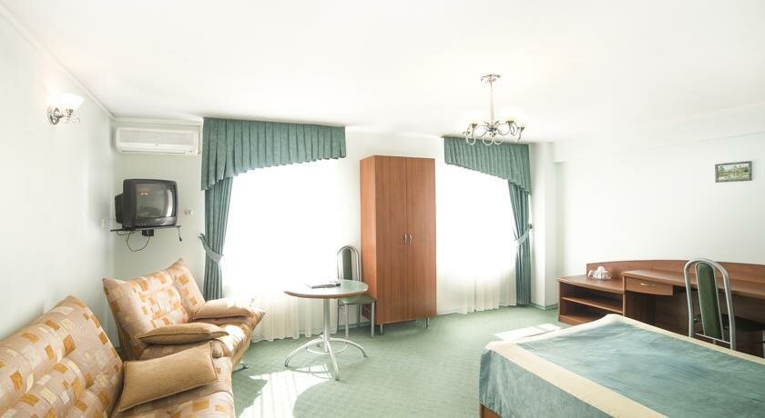 Гостиница Октябрьская Самара-85