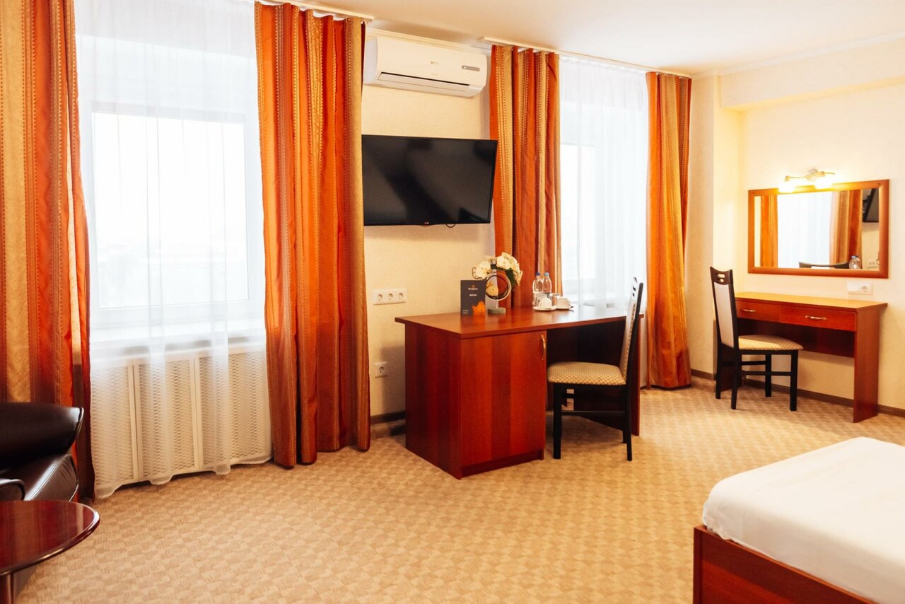 Гостиница Октябрьская Самара