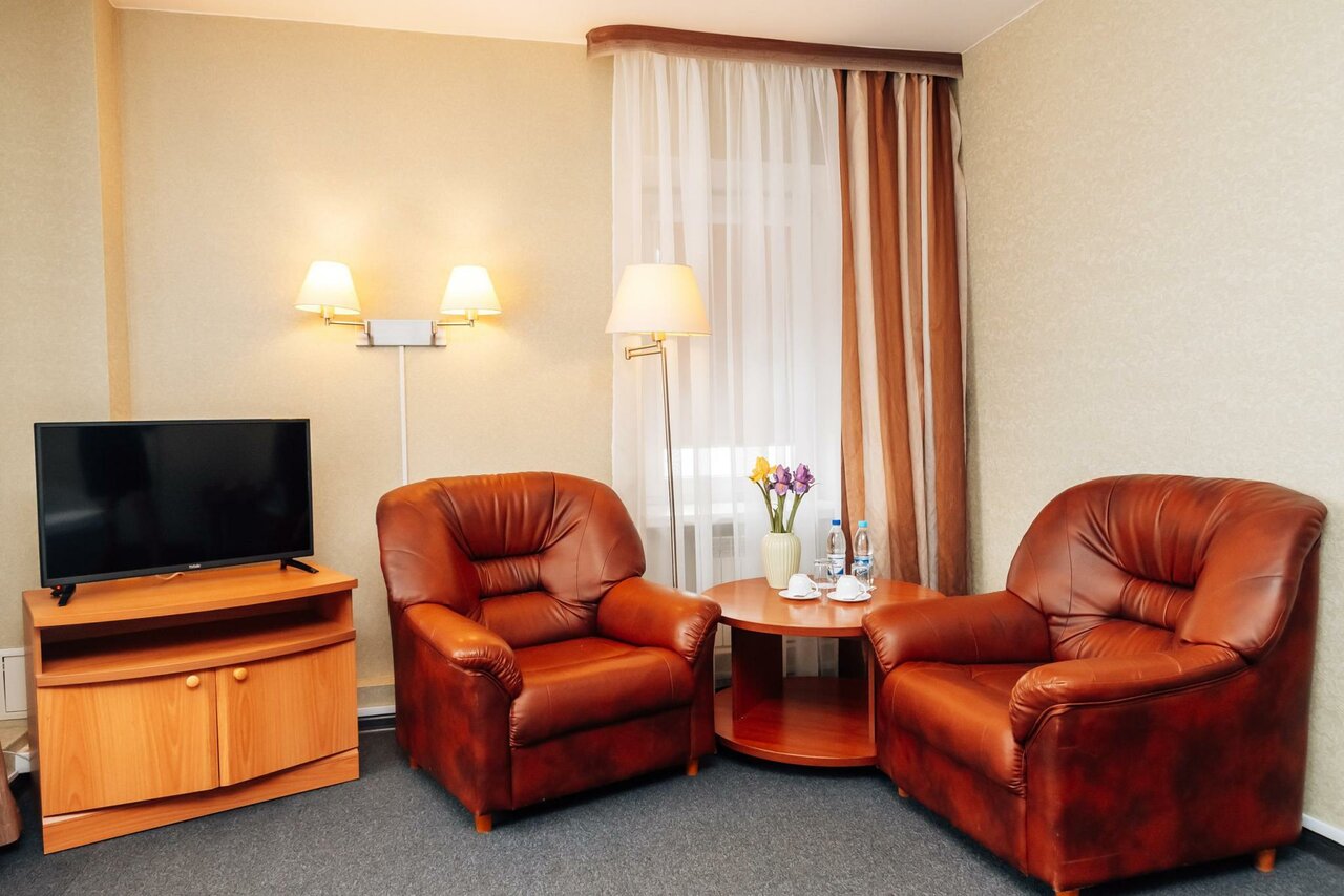 Гостиница Октябрьская Самара-15