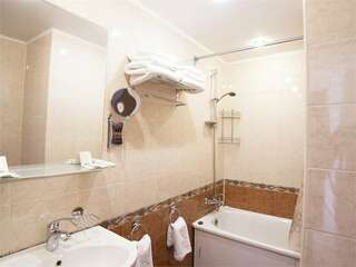 Гостиница Октябрьская Самара Джуниор сьюит двухместный-2