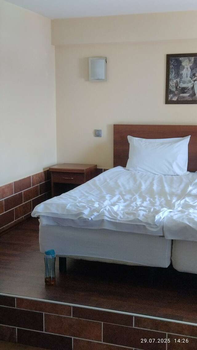 Гостиница Октябрьская Самара-240