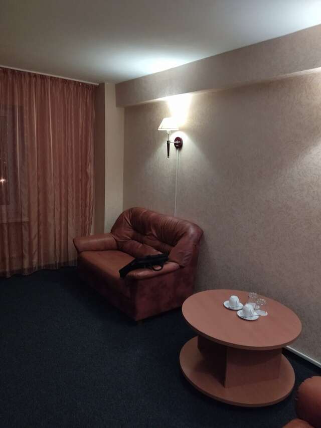 Гостиница Октябрьская Самара-247